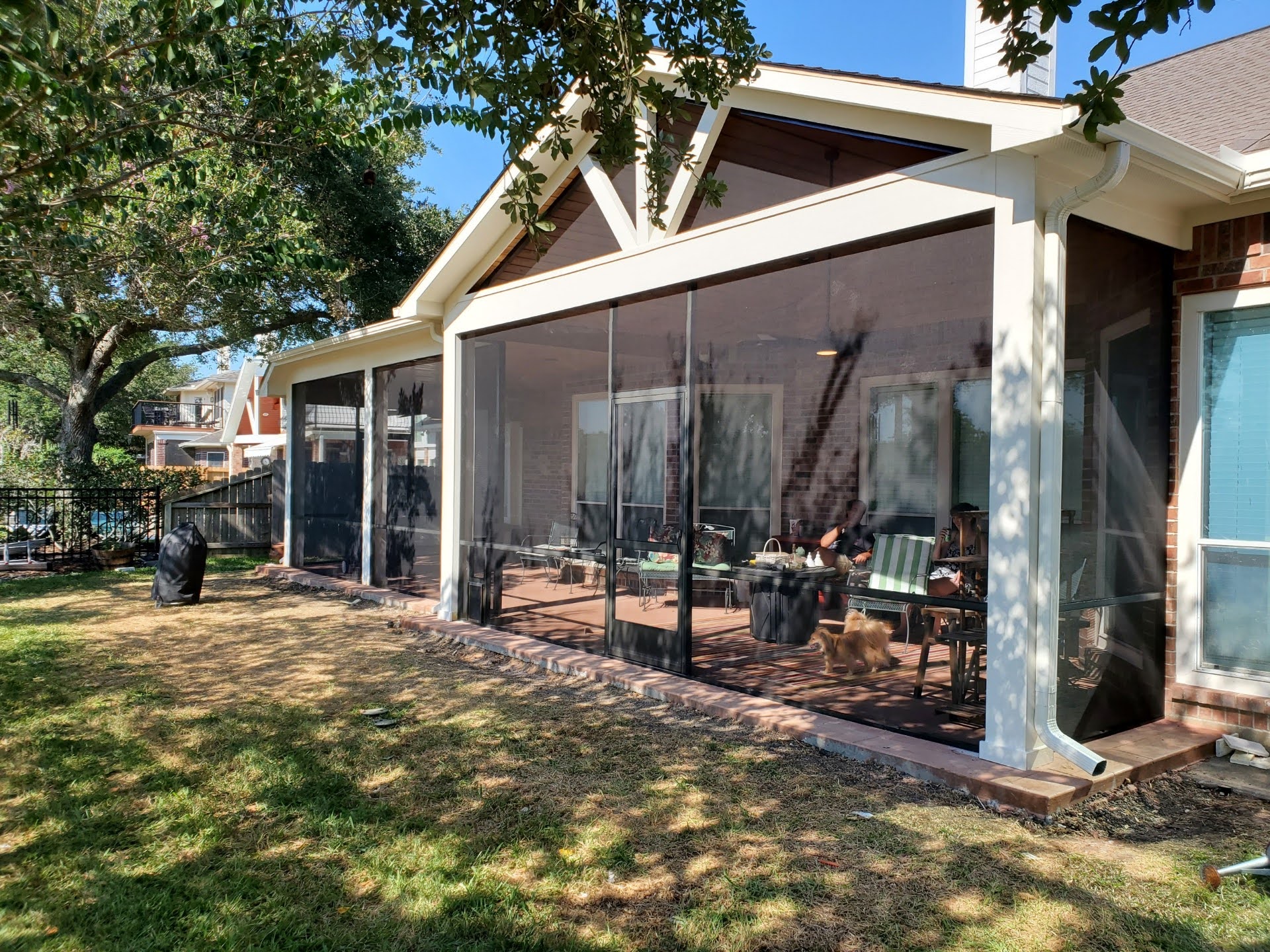 Residential screen room restoration and refresh